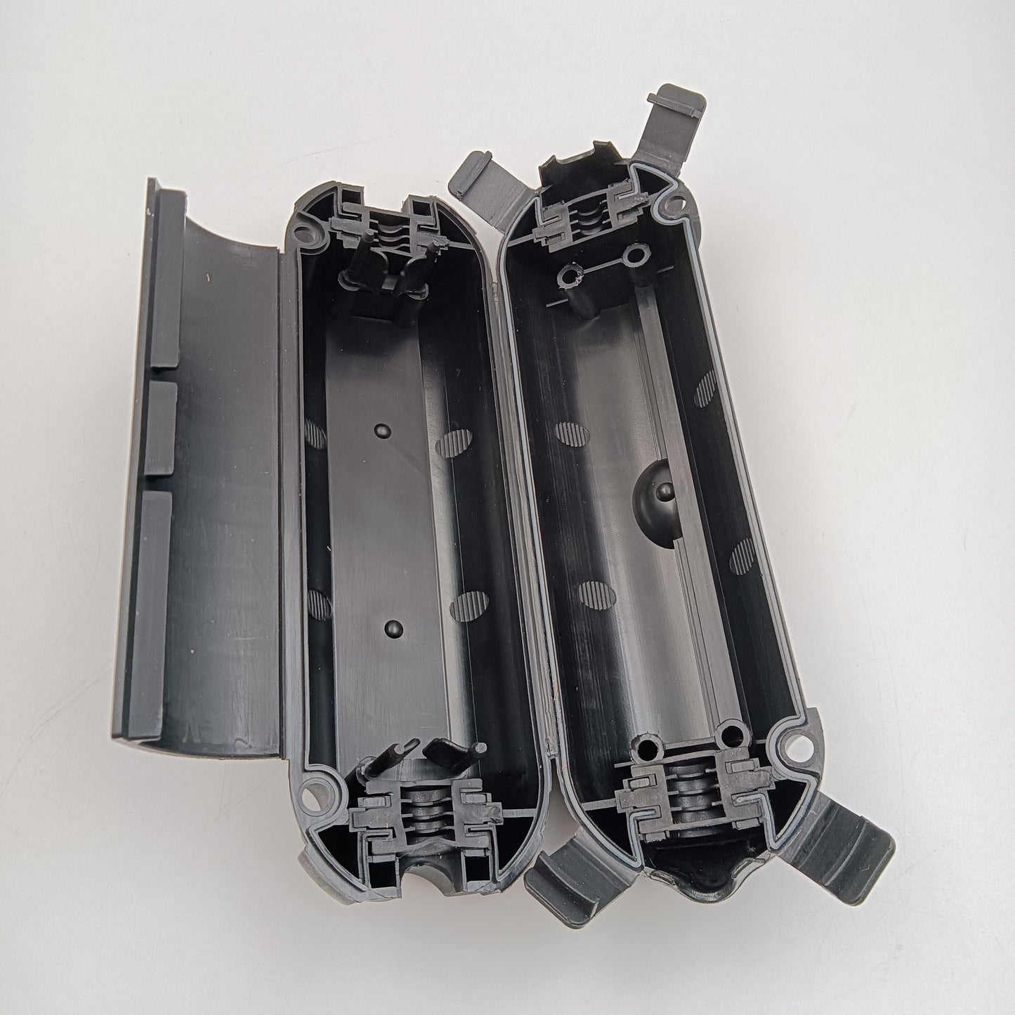 კაბელების დამცავი ყუთი