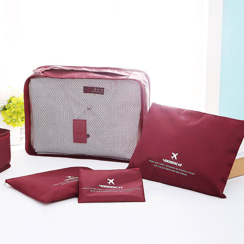 ტანსაცმლის შესანახი ჩანთის კომპლექტი