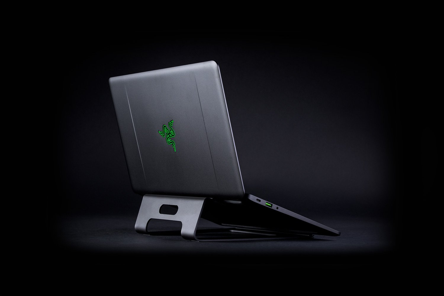 Razer Laptop Stand (RC21-01110100-W3M1) - Black